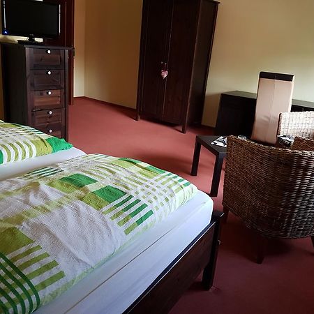Hotel Zum Schwanen ライメン エクステリア 写真